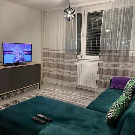 Becky Apartment